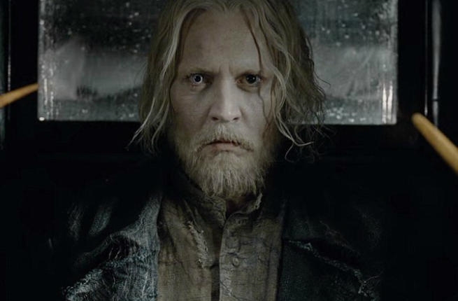 Tạo hình đáng sợ của Johnny Deep.