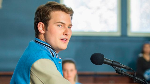 Tuổi thật của dàn trai xinh gái đẹp trong 13 Reasons Why
