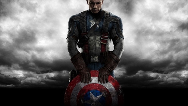 Khiên Captain American được đấu giá 53,000 USD mỗi phiên bản