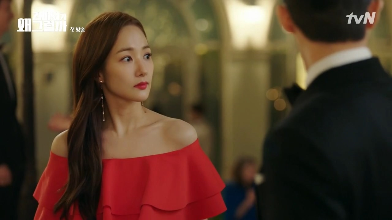Park Min Young tỏa sáng từ phim đến hậu trường 'Thư ký Kim'