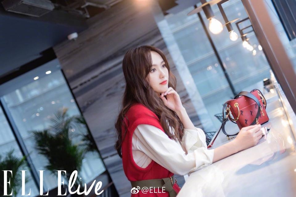 Lưu Thi Thi và Đường Yên xinh đẹp rạng ngời trong sự kiện mới