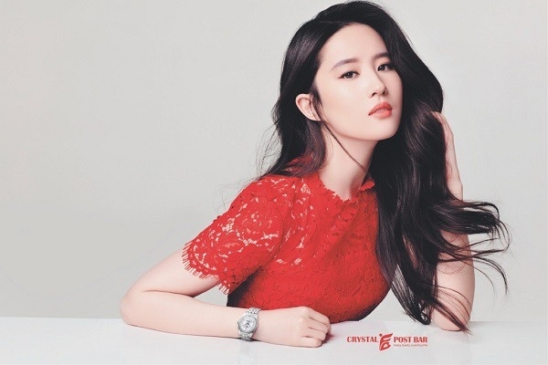Địch Lệ Nhiệt Ba vẫn không được phái mạnh bình chọn là xinh đẹp