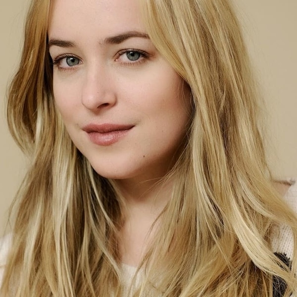 Cuộc đời Dakota Johnson đi về đâu sau phim 50 Sắc Thái