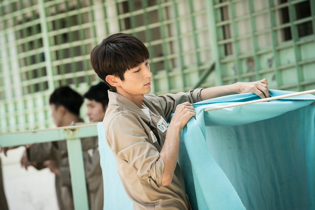 Lee Jun Ki diễn xuất thần trong mọi cảnh khiến người người thán phục