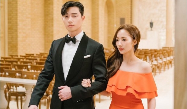 Nam phụ Lee Tae Hwan xuất hiện, dự báo sóng gió cuộc tình thư ký Kim