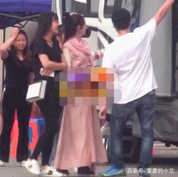 Sở Kiều Truyện 2 âm thầm khai máy, nam nữ chính giữ nguyên?