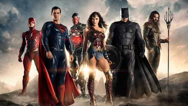 Điểm giống nhau giữa MCU và DCEU