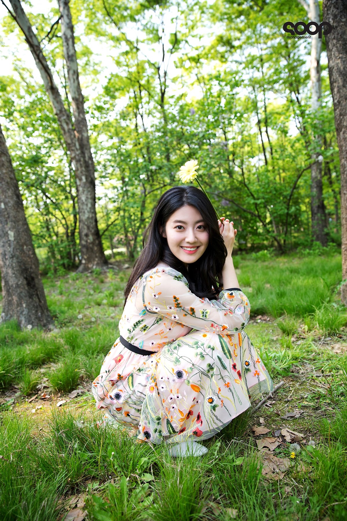 Nam Ji Hyun tái xuất với bộ ảnh mới đẹp như tiên nữ