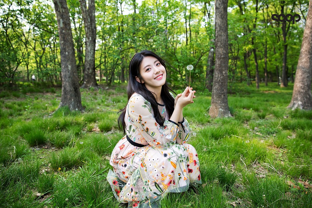 Nam Ji Hyun tái xuất với bộ ảnh mới đẹp như tiên nữ