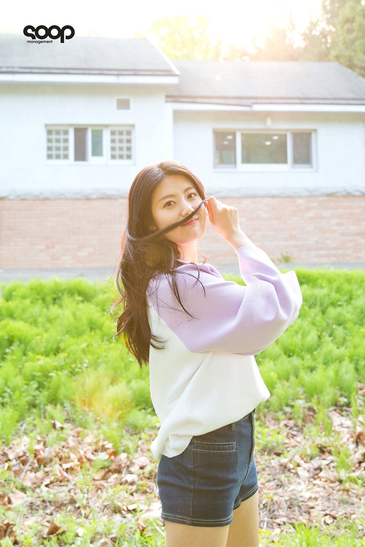 Nam Ji Hyun tái xuất với bộ ảnh mới đẹp như tiên nữ