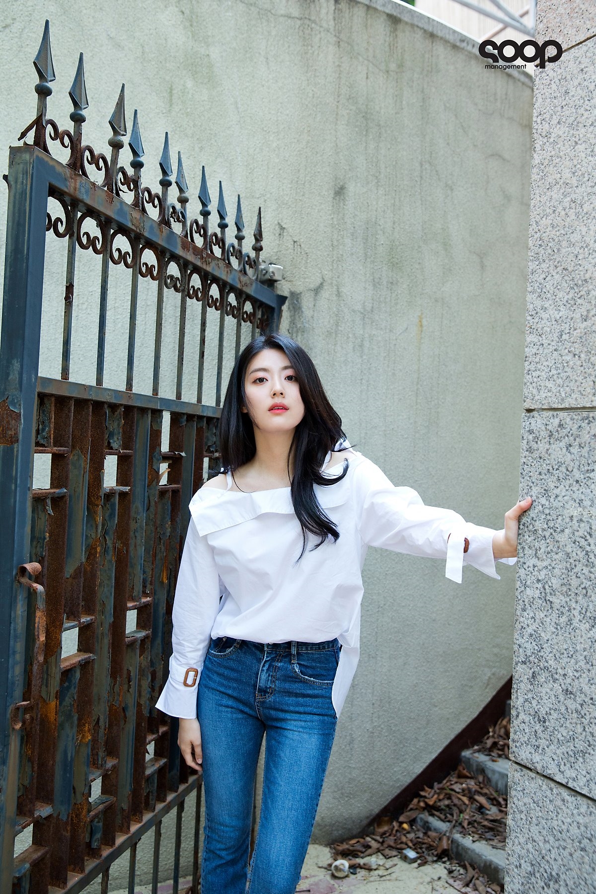 Nam Ji Hyun tái xuất với bộ ảnh mới đẹp như tiên nữ
