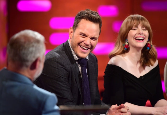 Chris Pratt kể cho Bryce Dallas Howard mọi điều anh biết về Avengers 4