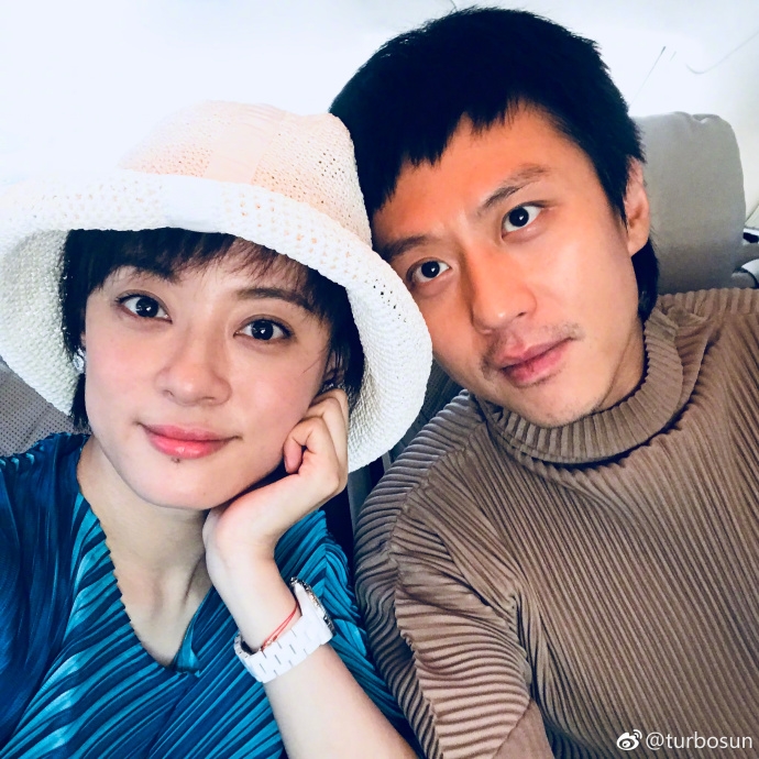 Đặng Siêu hờn cả thế giới đòi đi đánh ghen vì bị Tôn Lệ bỏ bê