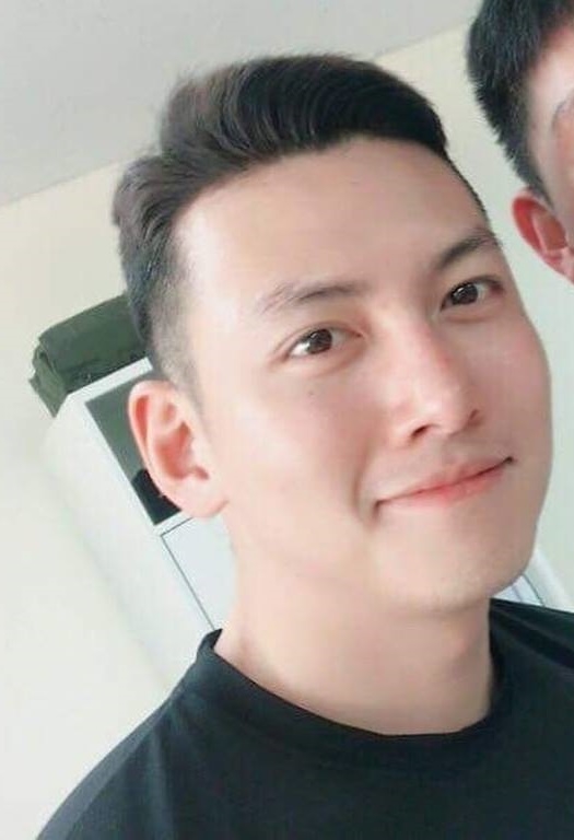 Hé lộ hình ảnh mới nhất của Ji Chang Wook trong quân ngũ