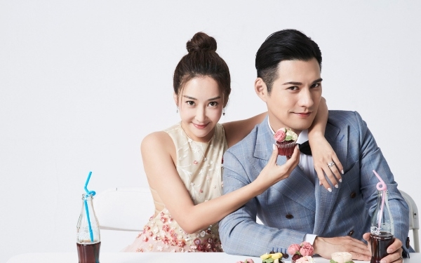 Nghiêm Khoan hạnh phúc thông báo lên chức bố