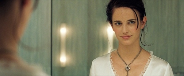 Top 5 nữ điệp viên nóng bỏng và tài năng nhất Hollywood