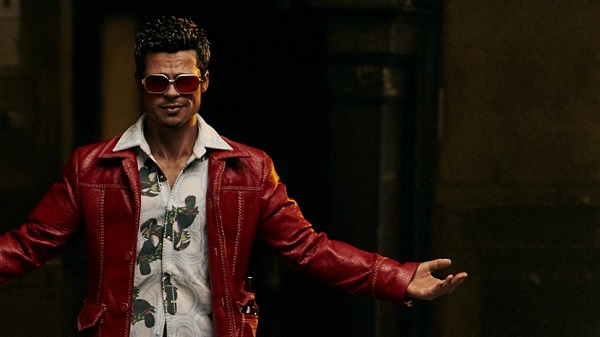 Thật khó để khán giả quên đi một Brad Pitt đầy nam tính và phóng khoáng trong bộ phim "Fight Club" của đạo diễn David Fincher.
