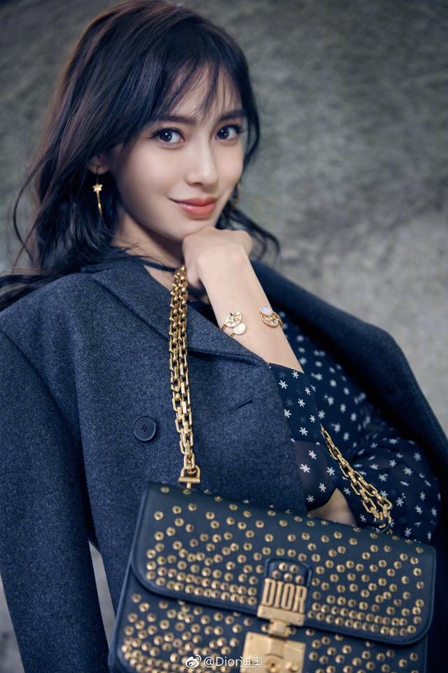 AngelaBaby sở hữu nhan sắc gây tranh cãi nhất làng giải trí Hoa ngữ