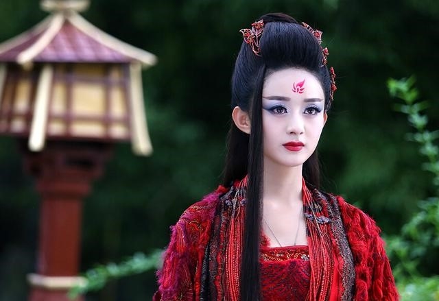 C-net nổi đóa khi biết Triệu Lệ Dĩnh muốn theo thanh y như Tôn Lệ