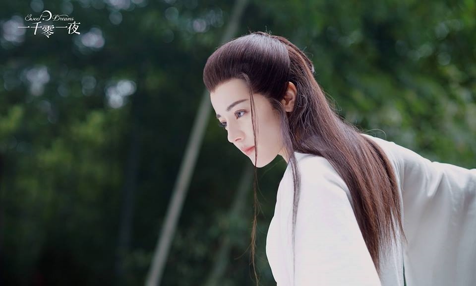 Tạo hình của Địch Lệ Nhiệt Ba giống với Hoàng Tử Thao