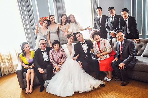 Chung Hân Đồng bất ngờ tuyên bố mình là vẫn gái chưa chồng sau hôn lễ