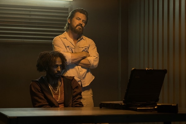 Các nhà phê bình phim thế giới nói gì về bộ phim Sicario 2