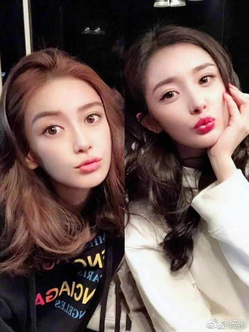Dương Mịch và AngelaBaby lại gây bão mạng khi hẹn hò giữa đêm