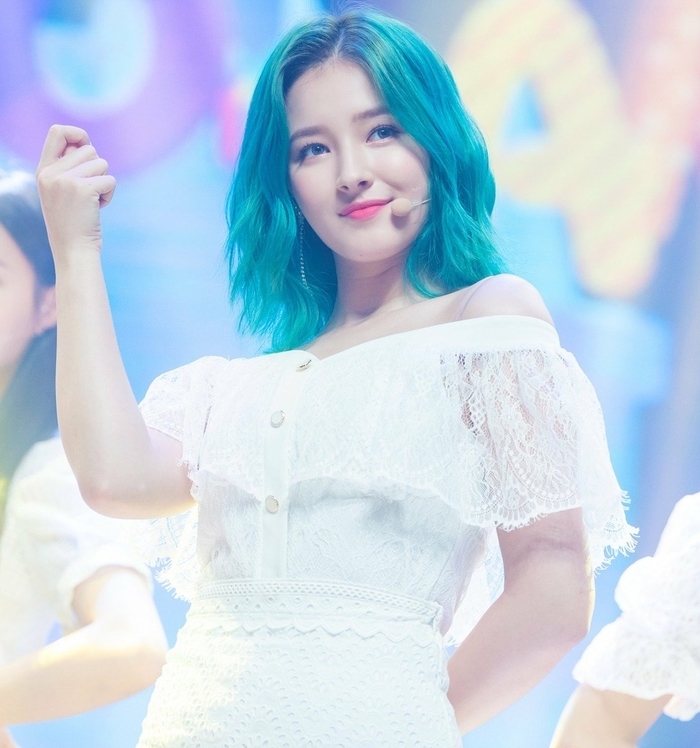 Bảng xếp hạng những nữ idol xứ Hàn có vẻ ngoài siêu thực