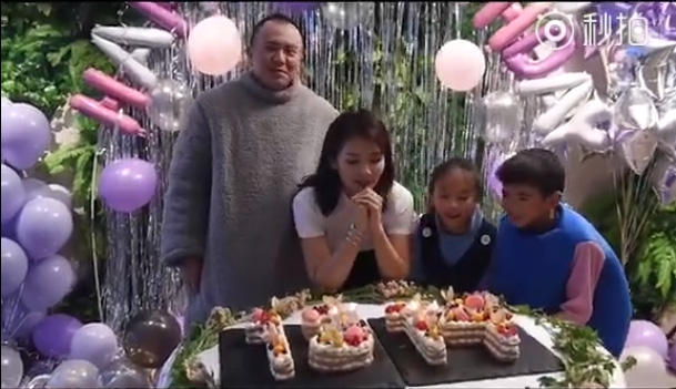 Lưu Đào gây bão vì tiệc sinh nhật trong mơ bên chồng con