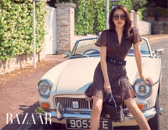 'Chị Đẹp' Son Ye Jin đốn tim khán giả bằng loạt ảnh đẹp khó quên