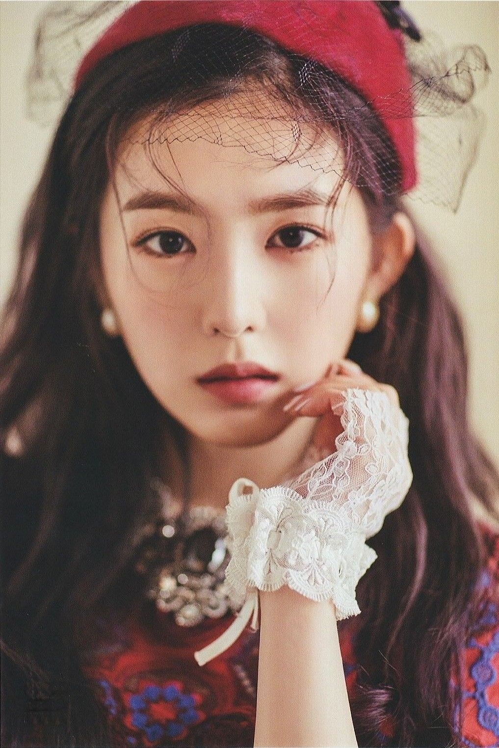 Điểm chung thú vị mà ít ai để của 2 nữ idol xứ Hàn Suzy và Irene