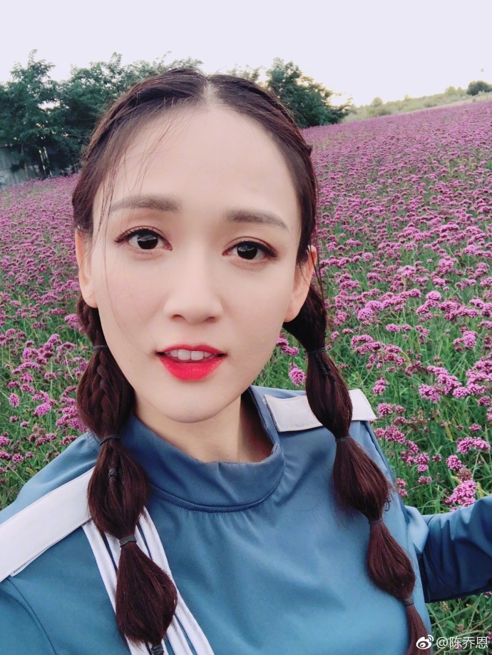 Clip hot sao Cbiz 29/08: Chồng 'Vi quý phi' Trương Đình ngoại tình?
