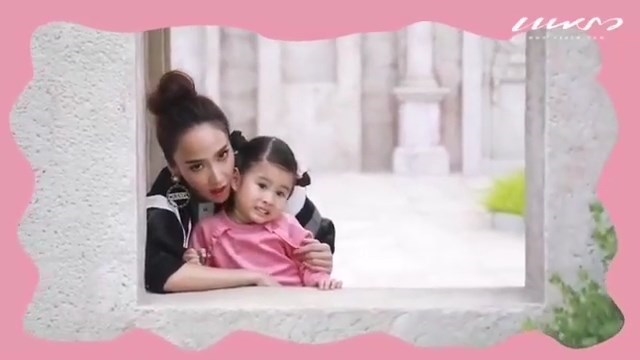 Tổng hợp clip hot của sao Thái trên mạng xã hội ngày 11/09