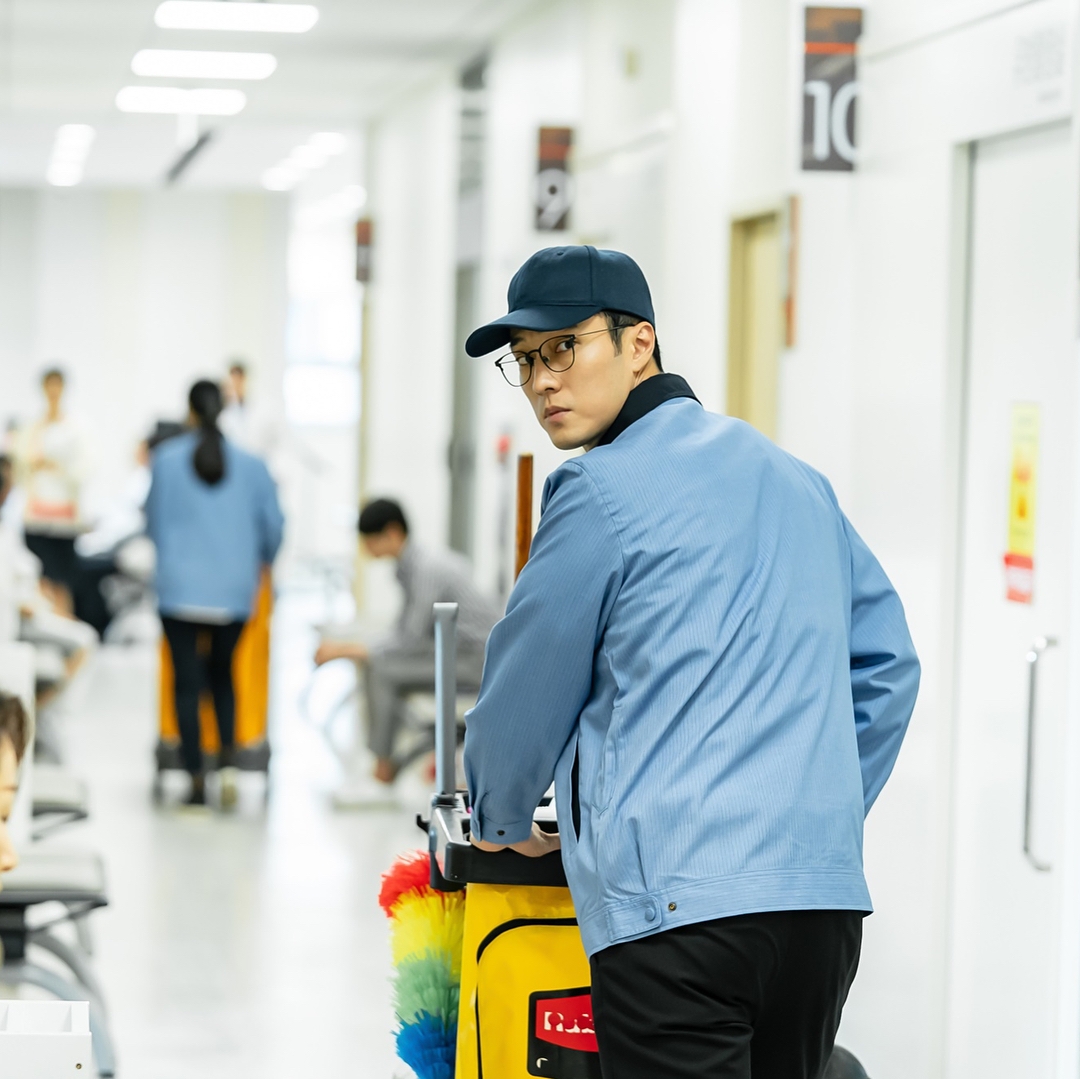 Tổng hợp tin tức sao Hàn trên mạng xã hội ngày 13/09