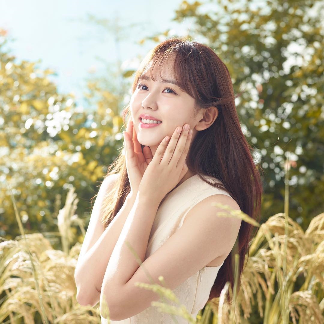 Kim So Hyun xinh đẹp thân thiện trong sự kiện mới