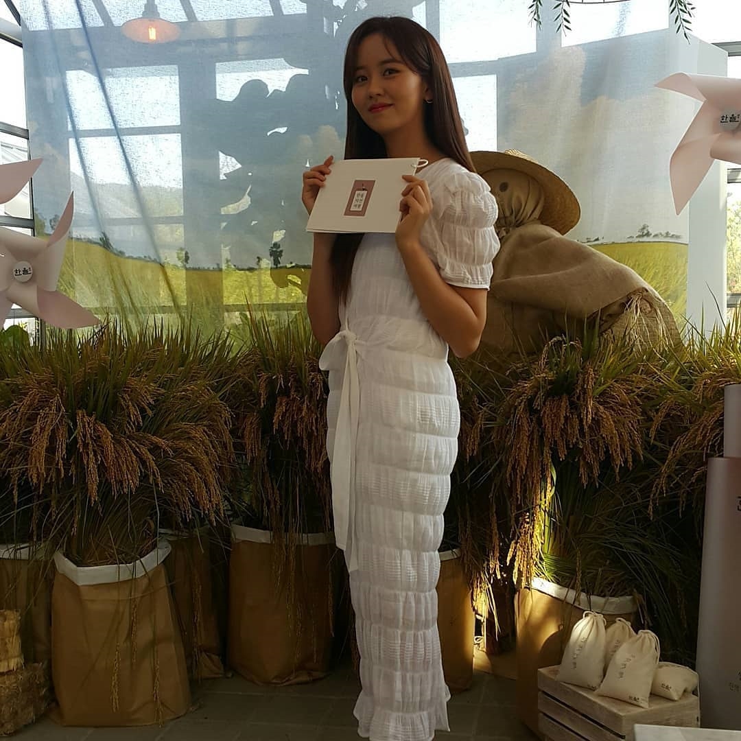 Kim So Hyun xinh đẹp thân thiện trong sự kiện mới