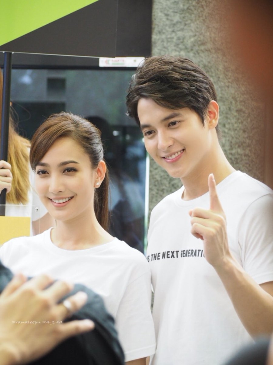 James Jirayu - Taew Natapohn gặp lại nhau trong sự kiện mới