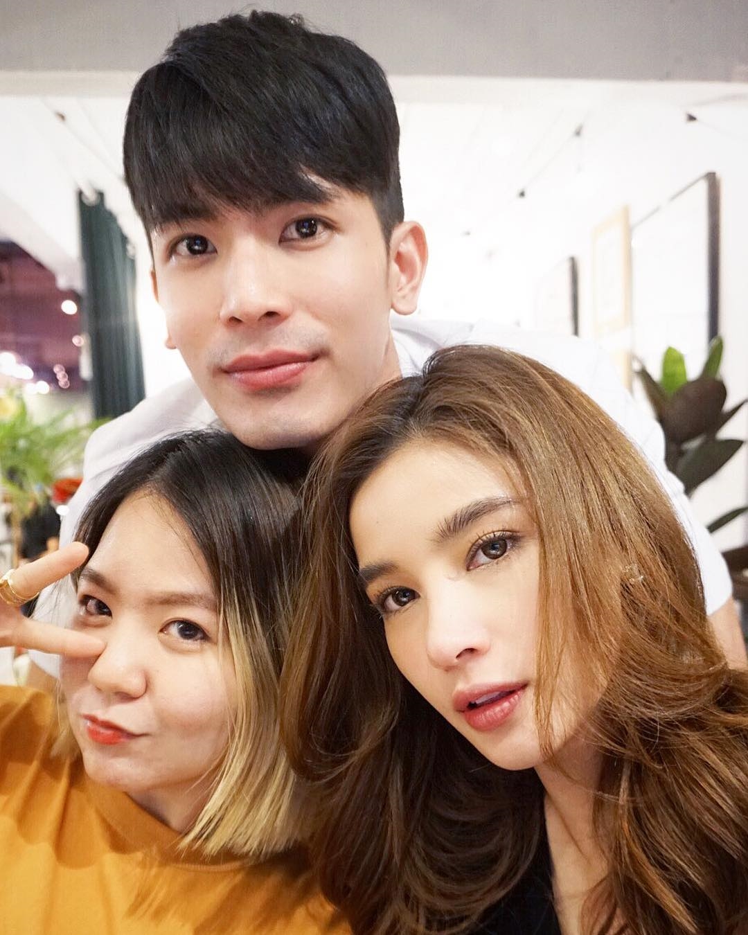 Điểm tin sao Thái trên mạng xã hội ngày 25/09