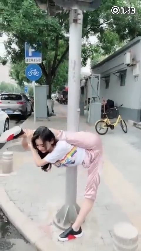 Những clip tài năng của cư dân mạng khiến mọi người phải há hốc mồm