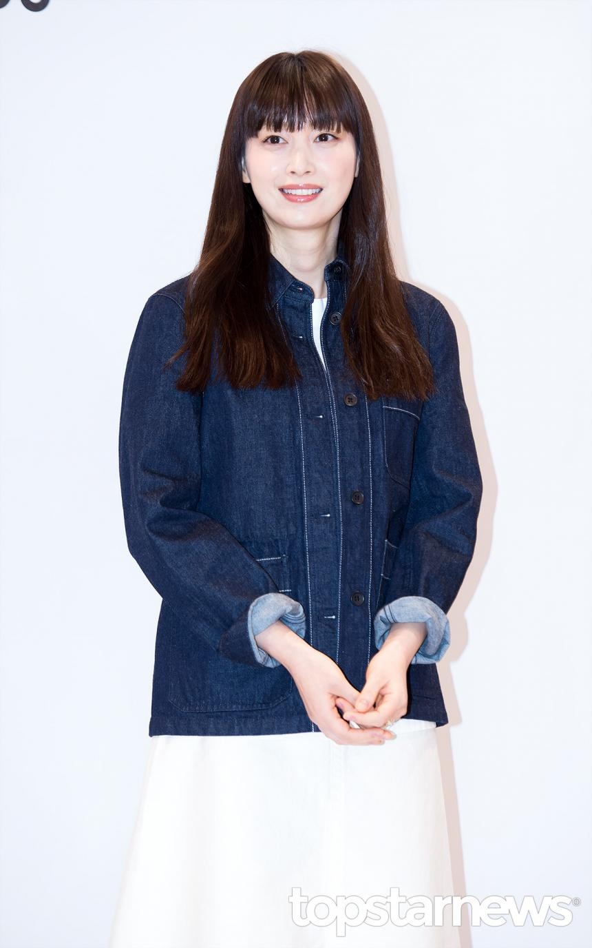 Lee Na Young trở lại màn ảnh nhỏ sau 8 năm đóng cặp Lee Jong Suk