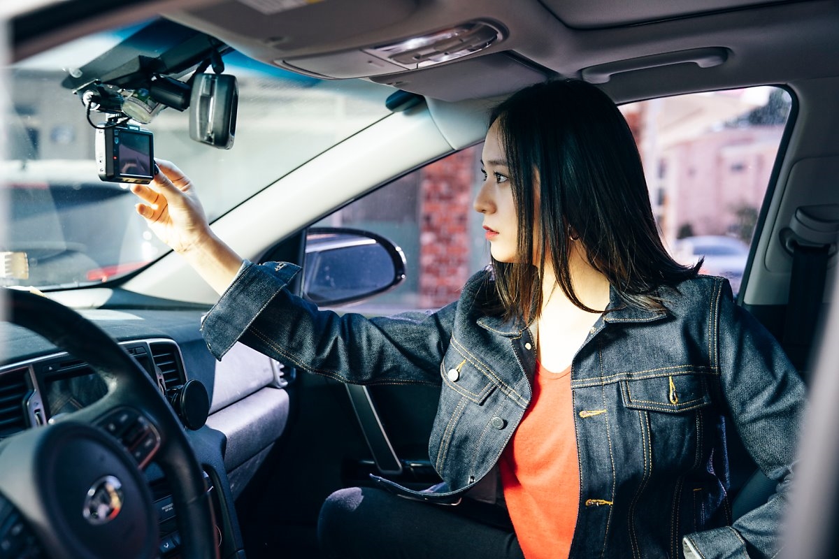 Krystal trở lại màn ảnh nhỏ với vai tặc nữ đầy khí chất và siêu ngầu