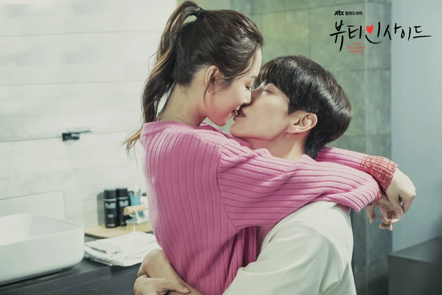 Lee Min Ki - Seo Hyun Jin thể hiện tài hôn trong 'Beauty Inside'