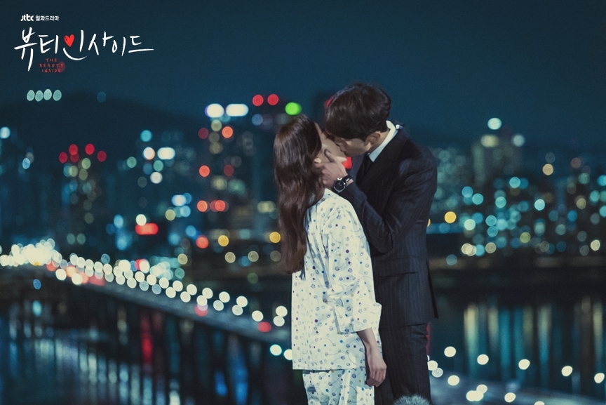 Lee Min Ki - Seo Hyun Jin thể hiện tài hôn trong 'Beauty Inside'