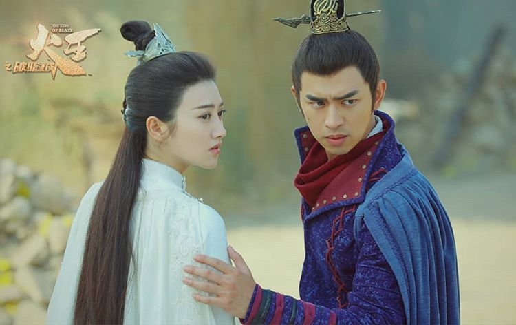 Clip hot Hoa ngữ 07/11: Đường Yên hạnh phúc tái xuất sau đám cưới