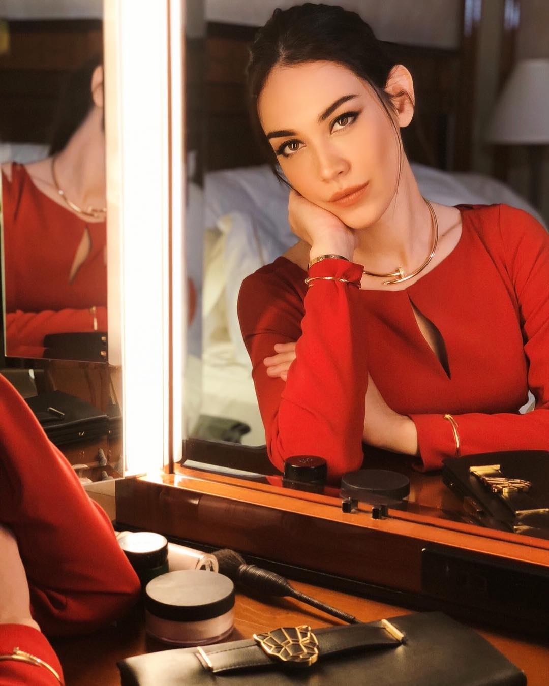 'Vì sao đưa anh tới' bị lùi lịch chiếu vì scandal của Matt Peeranee?