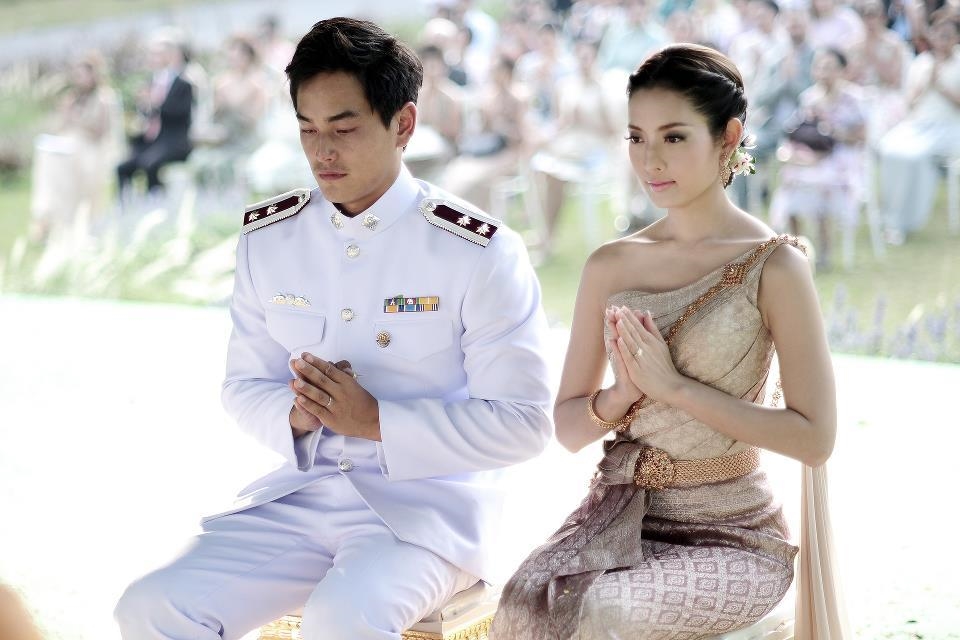 'Vì sao đưa anh tới' bị lùi lịch chiếu vì scandal của Matt Peeranee?