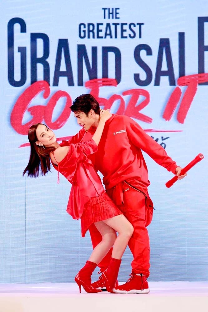 Taew Natapohn và Nadech Kugimiya tái hợp trong phim mới?