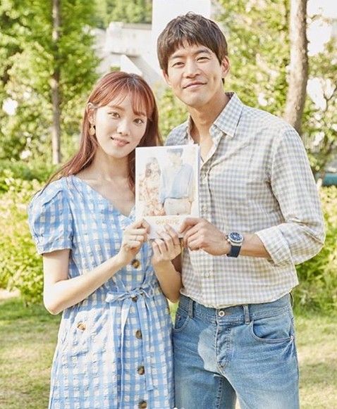 Điểm danh 10 cặp đôi đẹp và 'gây sốt' nhất drama Hàn 2018