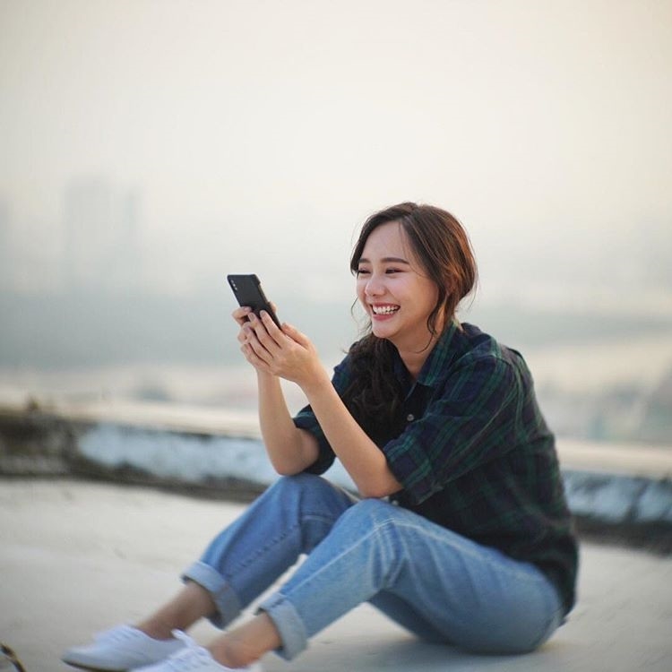 Tuyển tập những 'nụ cười tỏa nắng' trong showbiz Thái