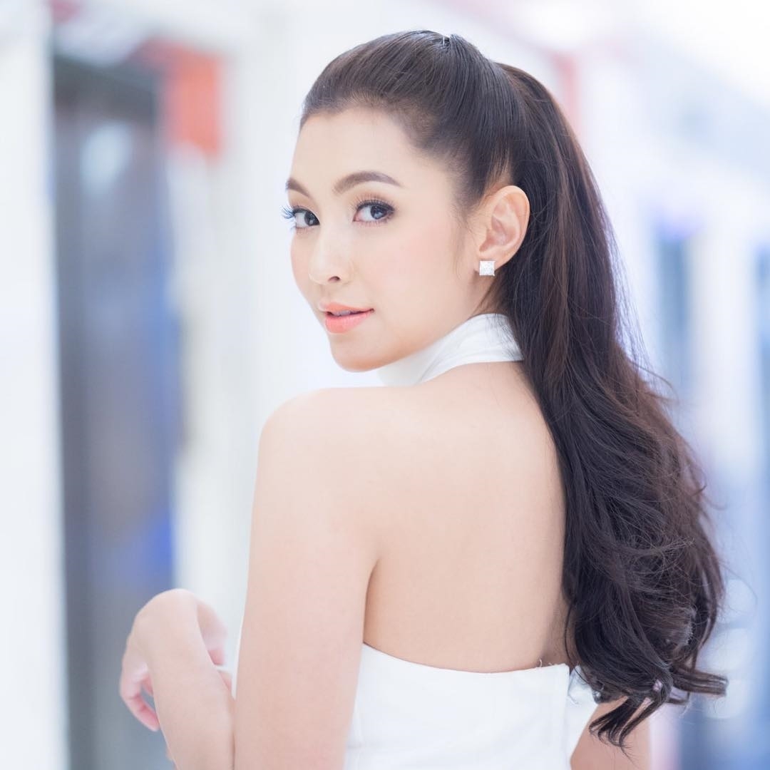 Top 10 sao Thái có lượng tăng follow Instagram cao nhất 2018
